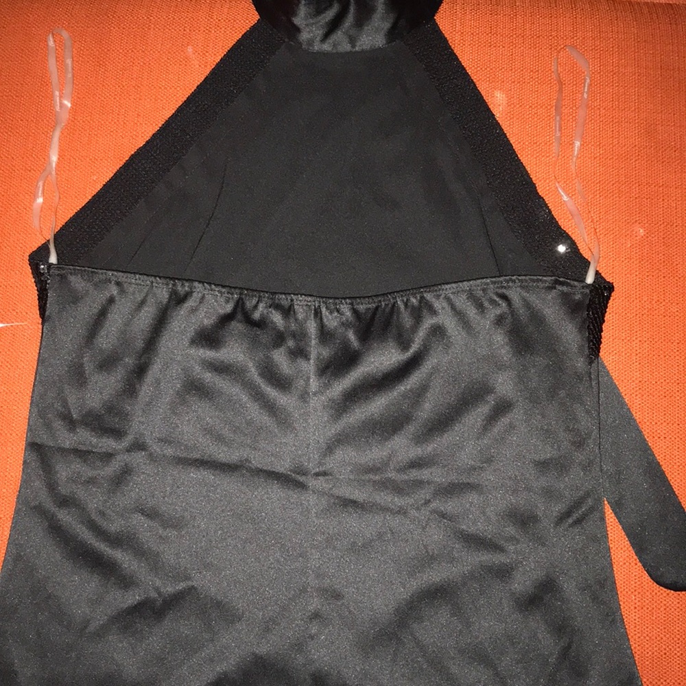 Slinky top! - Picture 5 of 5